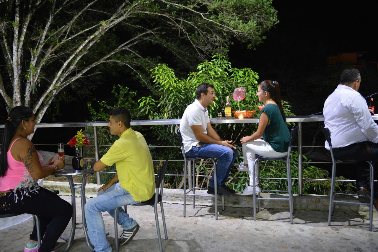 סן רפאל Hotel El Trocadero מראה חיצוני תמונה