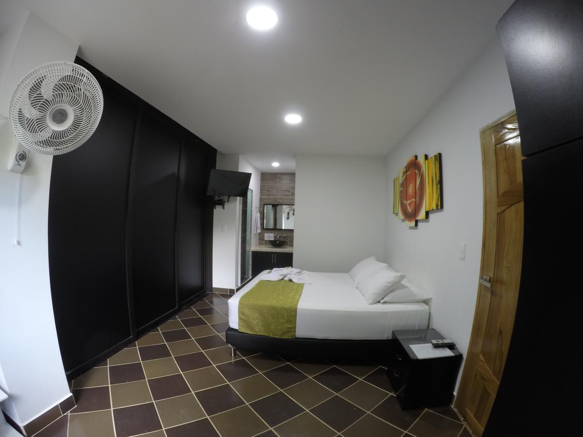 סן רפאל Hotel El Trocadero מראה חיצוני תמונה