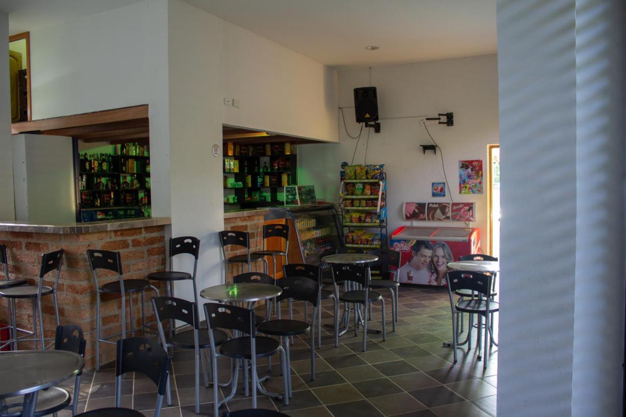 סן רפאל Hotel El Trocadero מראה חיצוני תמונה
